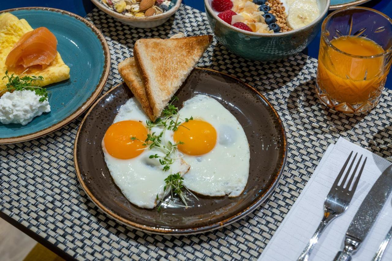 Voco Seestern By Ihg Hotel Düsseldorf